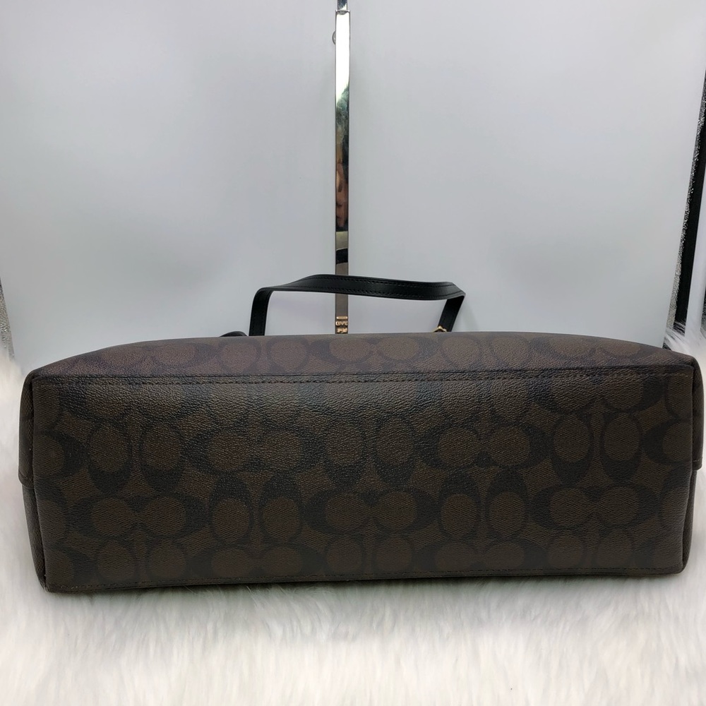 🎄🎁 Coach signature avenue tote - Picture 5 of 7